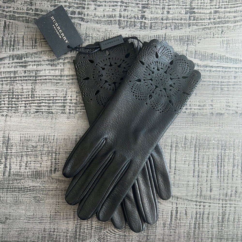 Burberry Leather Primrose gloves - Picture 1 of 17